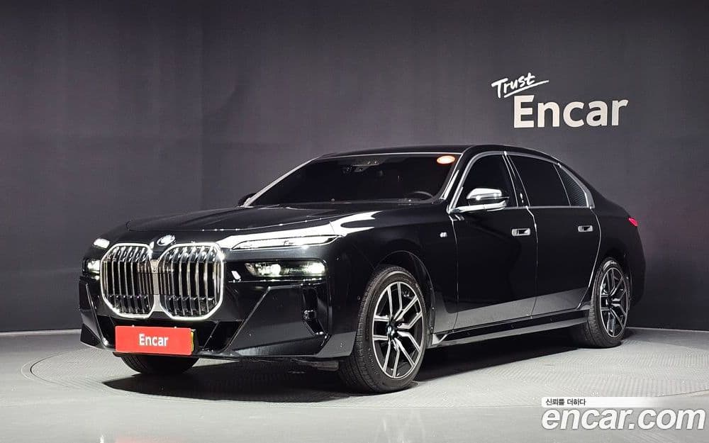 BMW 740d xDrive M Sport G70 2024