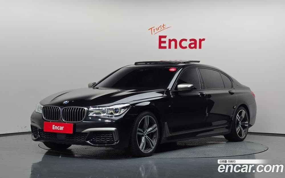 BMW M760Li xDrive G11 2017