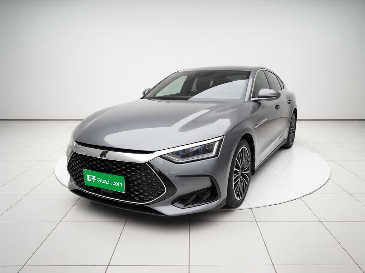 BYD Han 2022 — фото 1 из 6