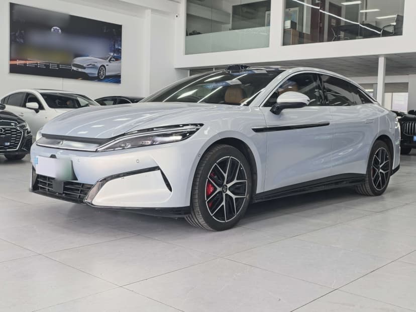 BYD Han L 2025