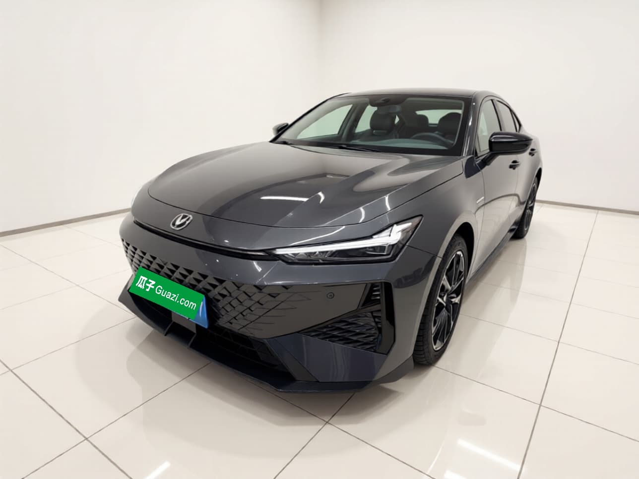 Changan UNI-V 2024