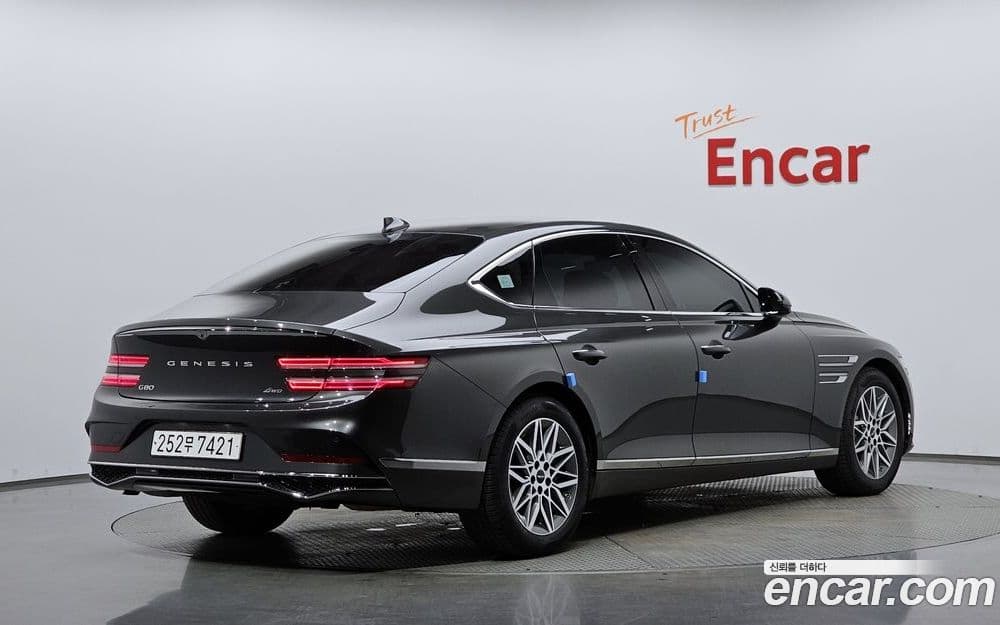 Genesis G80 Gasoline 2.5 Turbo AWD RG3 2025