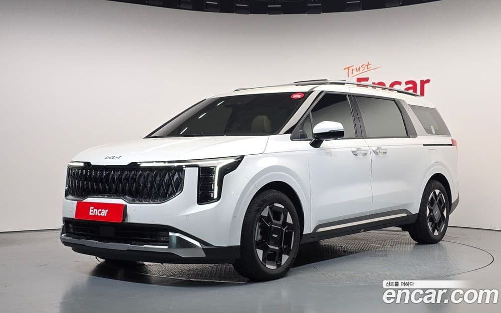 Kia Carnival HEV 9seater Signature 4-е пок. 2026