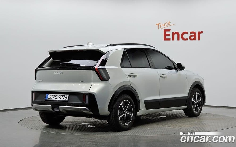 Kia Niro SIgnature 2-е пок. 2027
