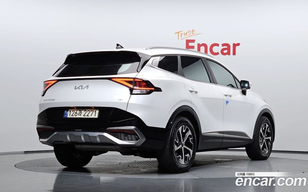 Kia Sportage Signature 2WD 5-е пок. 2024