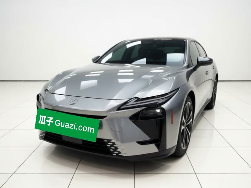 Lexus ES 2026 — фото 1 из 6