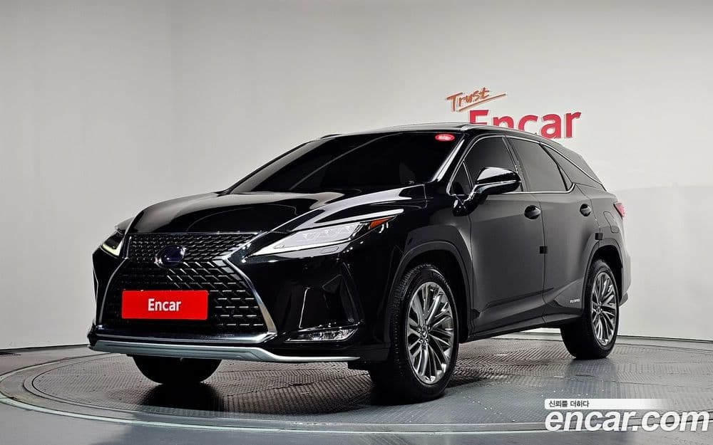 Lexus RX Executive 4-е пок. 2021