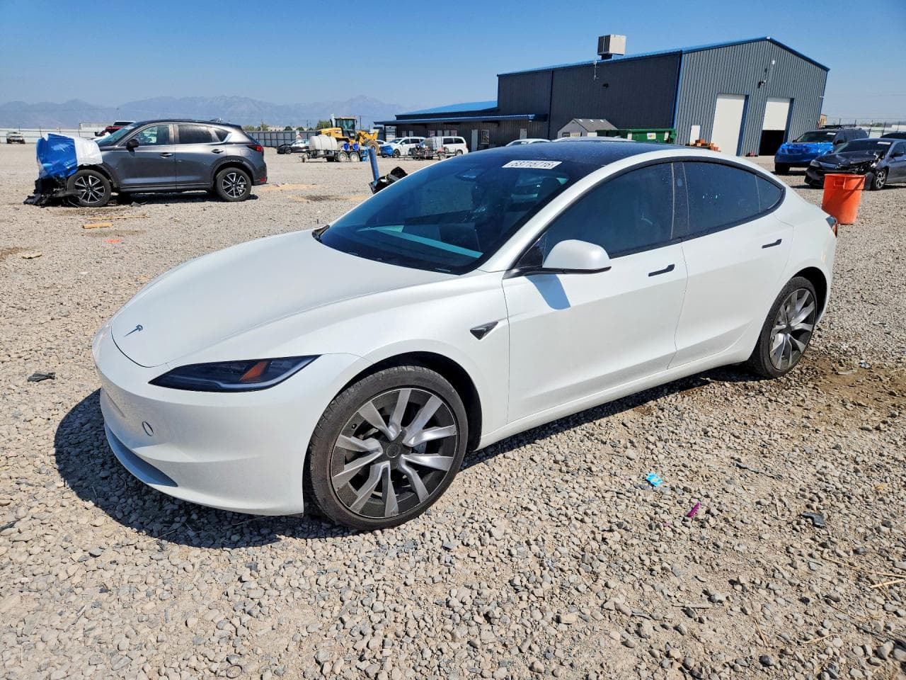 Tesla Model 3 2025