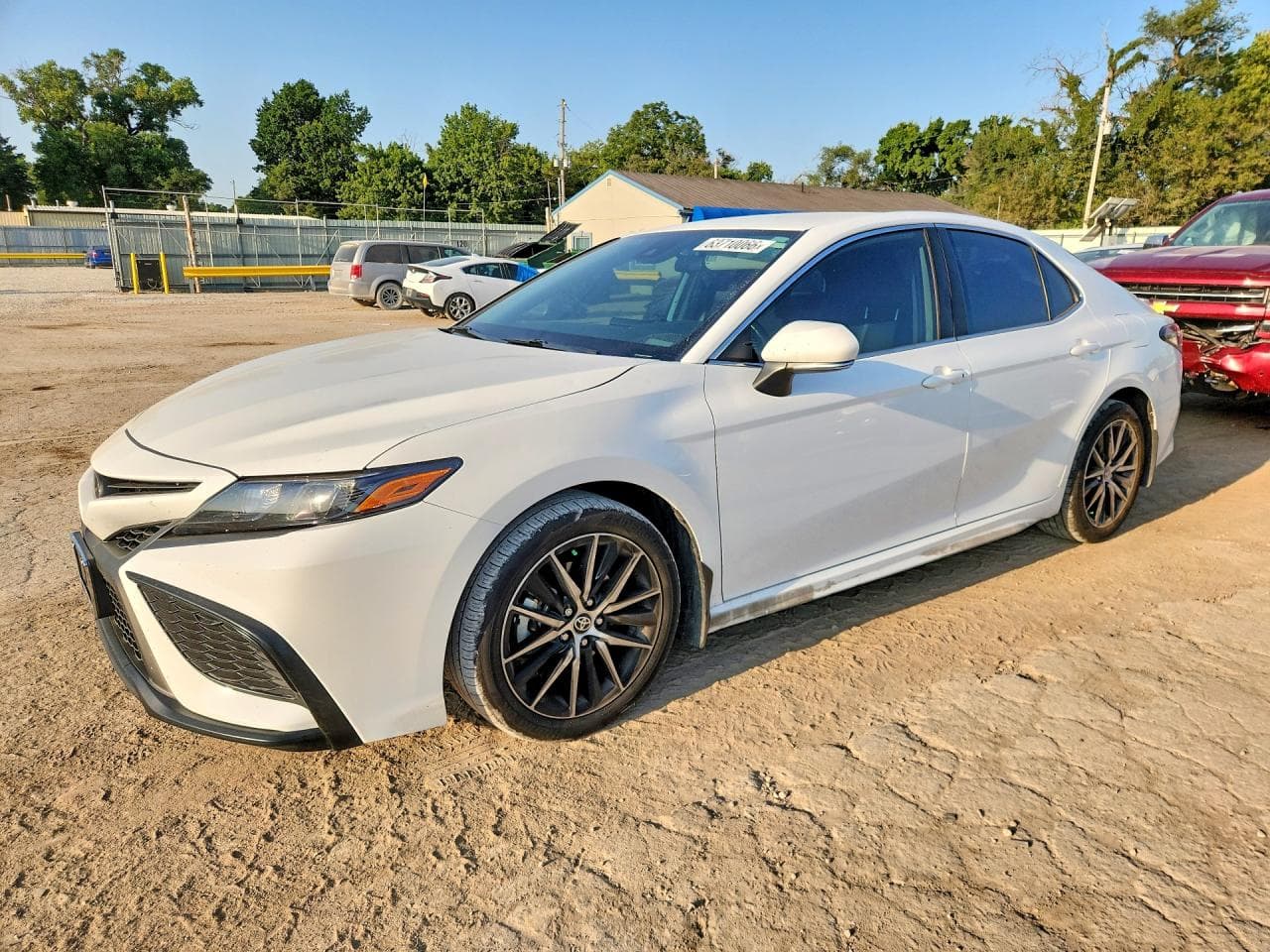 Toyota Camry SE 2024