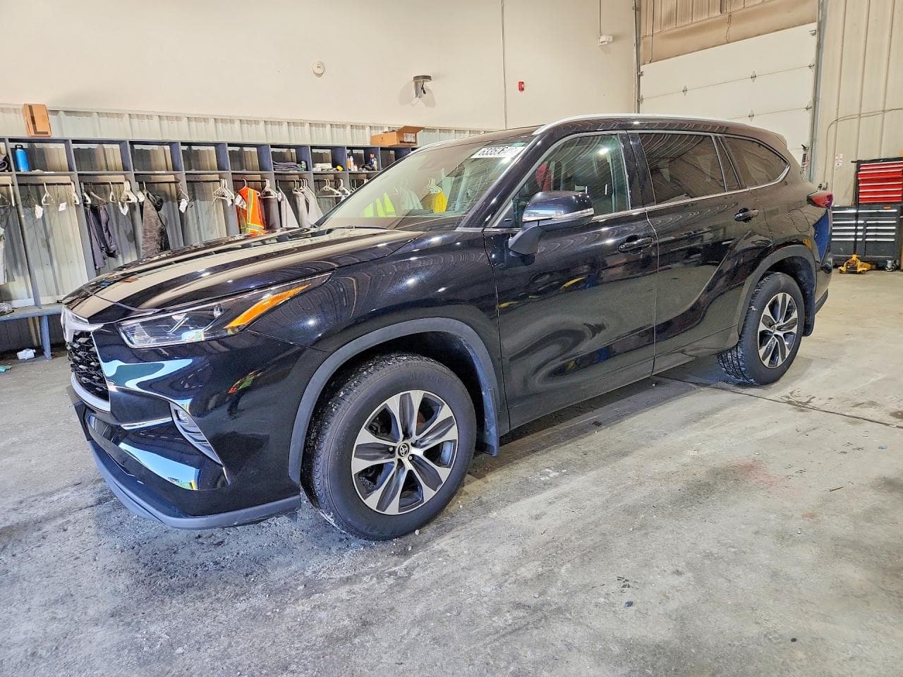 Toyota Highlander XLE 2022